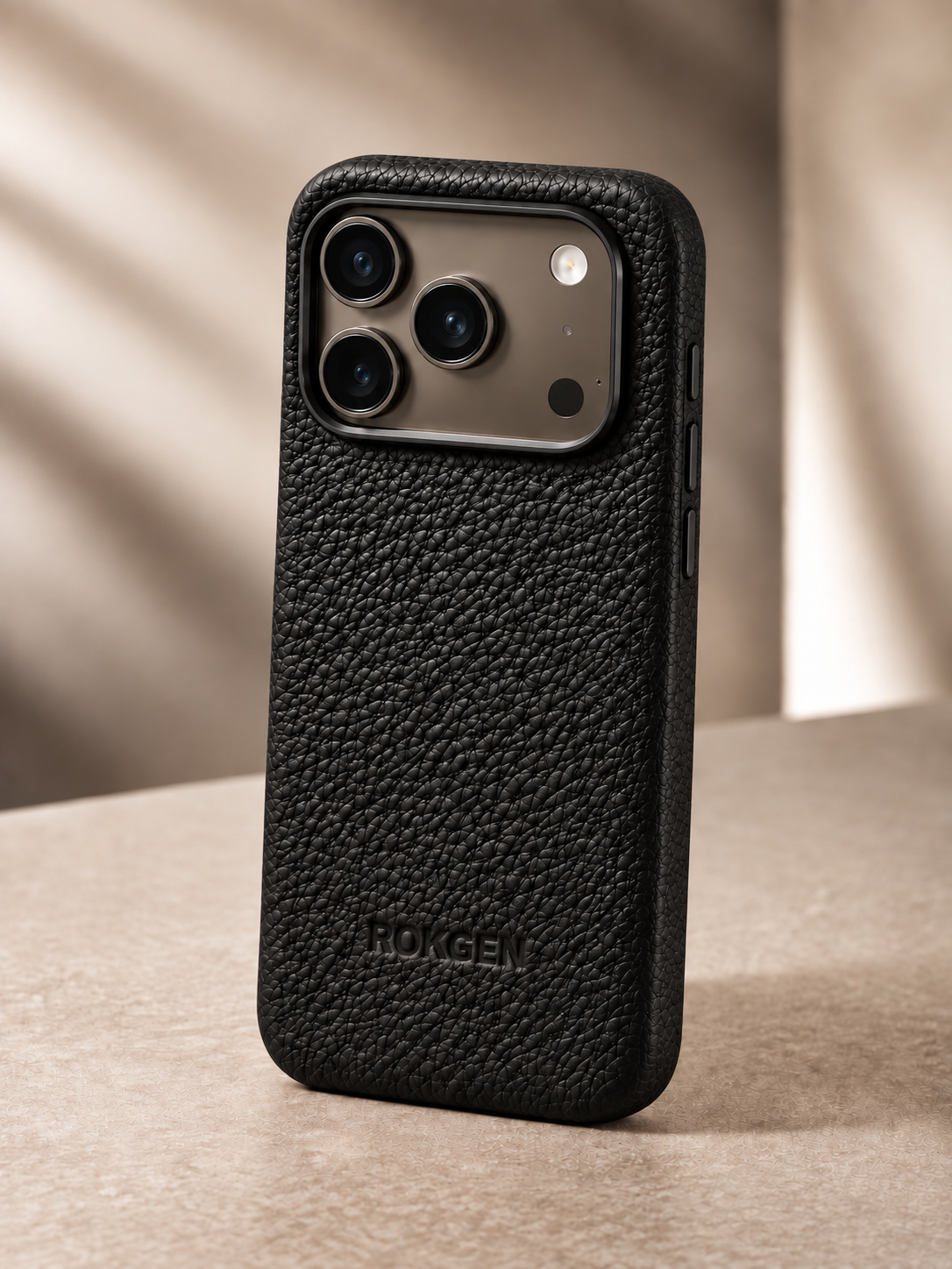 ROKGEN One MagSafe Leather Case - Black